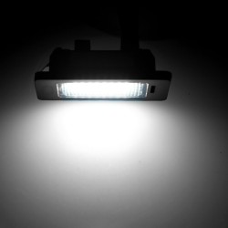 Lampki Tablicy Rejestracyjnej LED BMW E39 E60 E61 E70 E71 E90